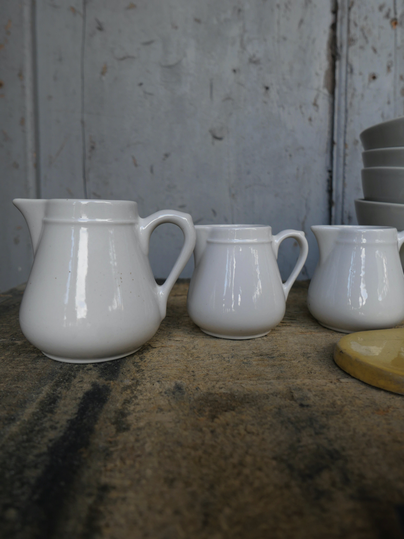 Lot De 16 Pots à Lait En Porcelaine Blanche - 40 Ml Chacun - Pour Café, Crème, Sauces - Lave-vaisselle, Usage Professionnel
